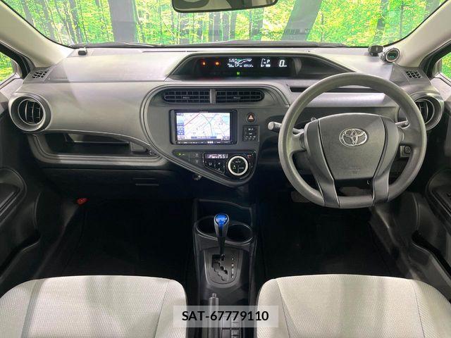 Toyota AQUA 2018-10 8685168-4