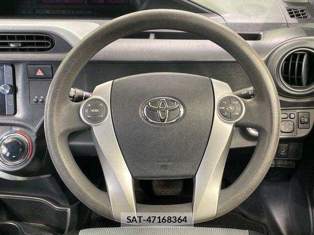Toyota AQUA 2013-12 8685169-10
