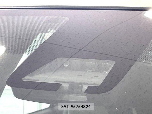 Toyota AQUA 2021-07 8685165-2