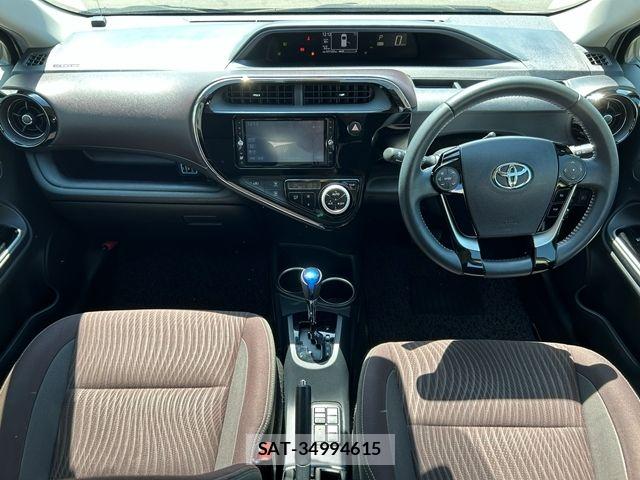 Toyota AQUA 2017-10 8685167-12