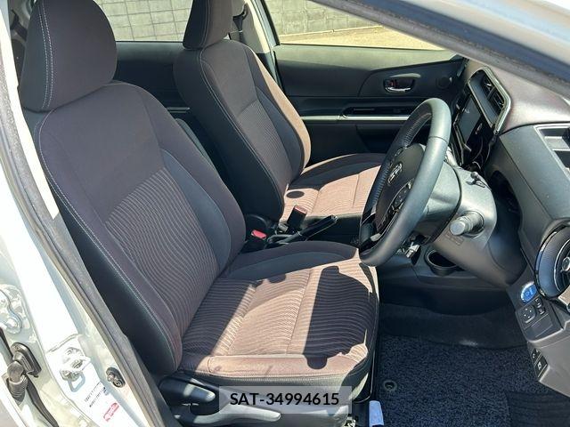 Toyota AQUA 2017-10 8685167-14