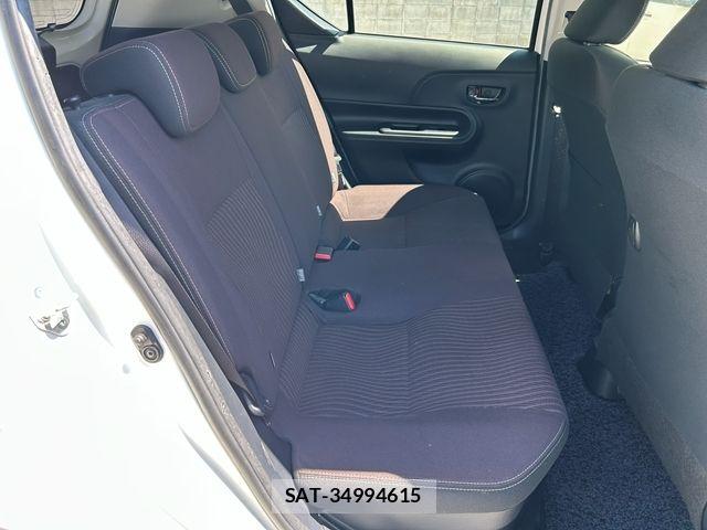 Toyota AQUA 2017-10 8685167-17