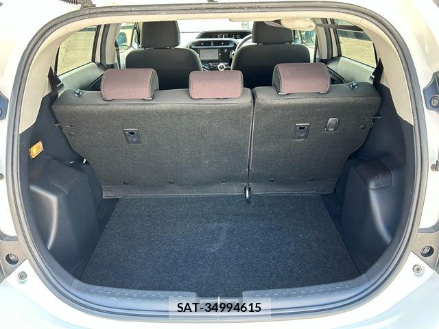 Toyota AQUA 2017-10 8685167-18