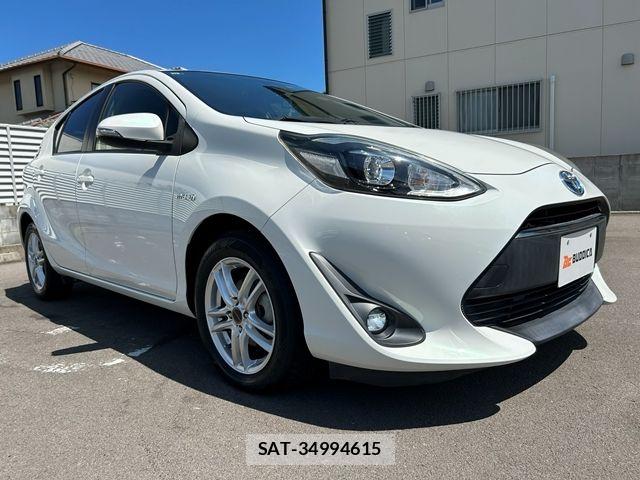 Toyota AQUA 2017-10 8685167-1