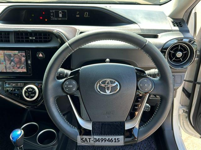 Toyota AQUA 2017-10 8685167-23