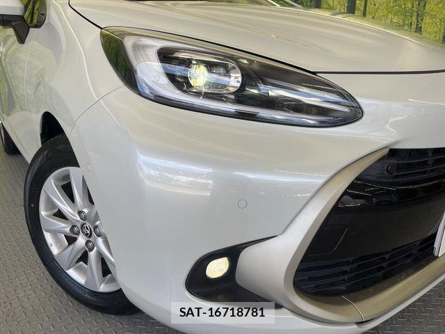 Toyota AQUA 2021-11 8685159-12