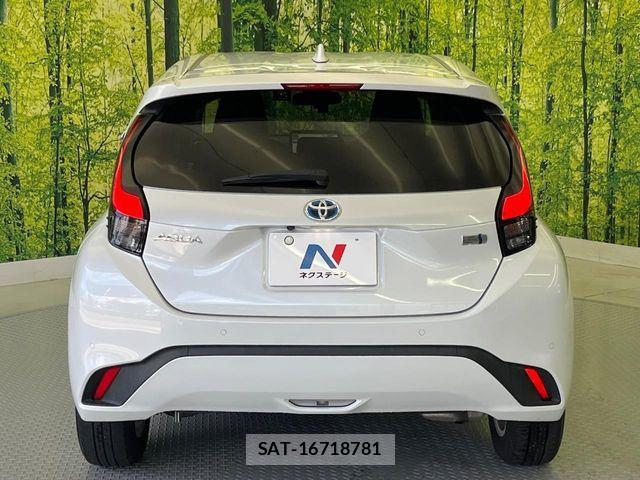 Toyota AQUA 2021-11 8685159-15