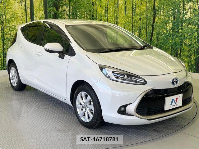 Toyota AQUA 2021-11 8685159-17