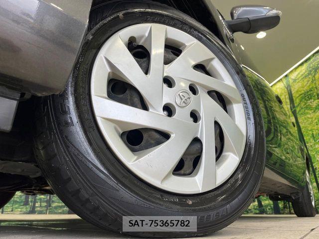 Toyota AQUA 2017-11 8685172-12