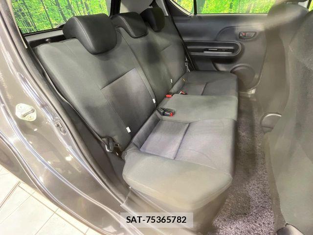 Toyota AQUA 2017-11 8685172-8