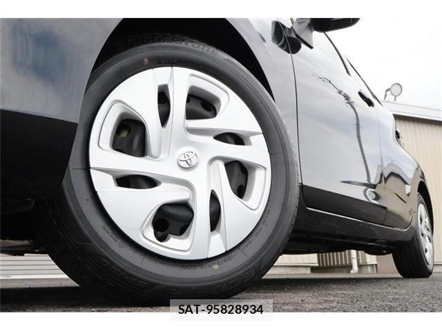 Toyota AQUA 2023-01 8685162-14