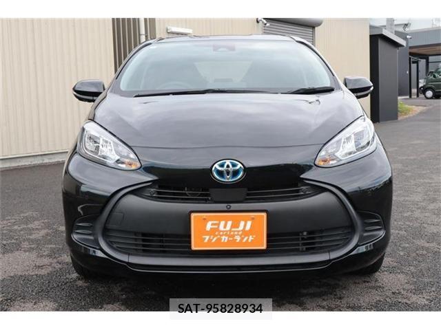 Toyota AQUA 2023-01 8685162-15