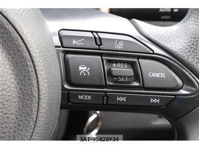 Toyota AQUA 2023-01 8685162-4