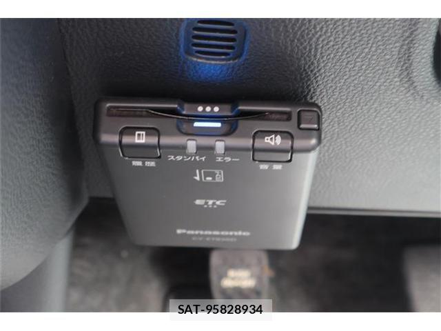 Toyota AQUA 2023-01 8685162-5