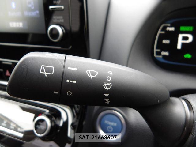 Toyota AQUA 2024-03 8685158-15