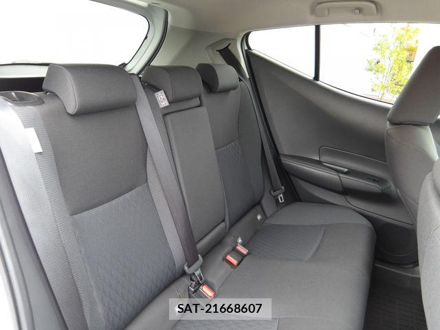 Toyota AQUA 2024-03 8685158-18