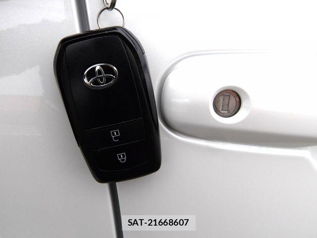 Toyota AQUA 2024-03 8685158-6