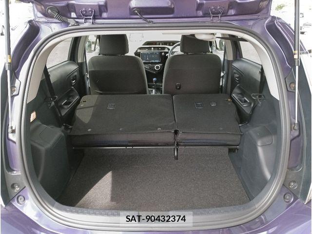 Toyota AQUA 2017-07 8685166-10