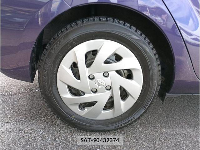Toyota AQUA 2017-07 8685166-27