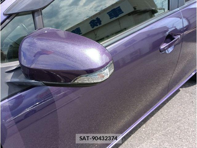 Toyota AQUA 2017-07 8685166-28