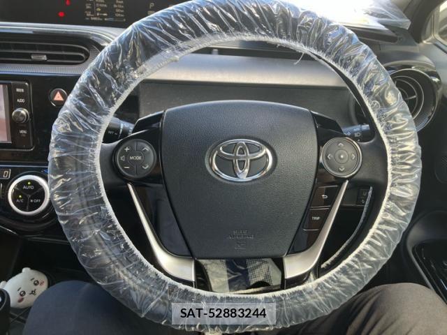 Toyota AQUA 2017-12 8685170-9