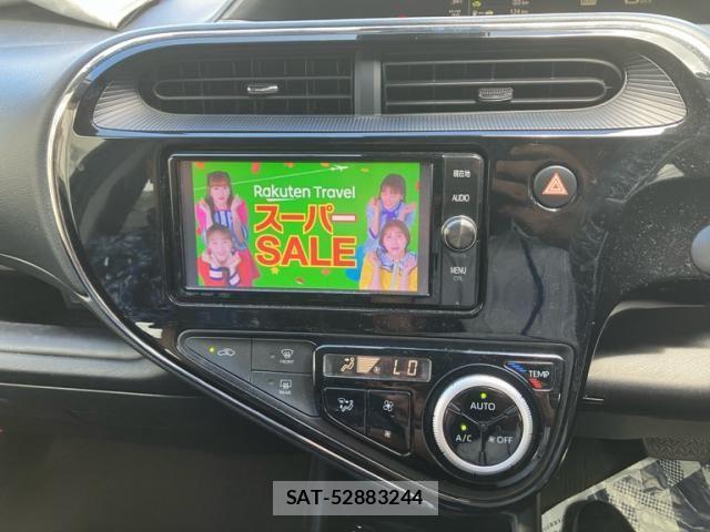 Toyota AQUA 2017-12 8685170-12