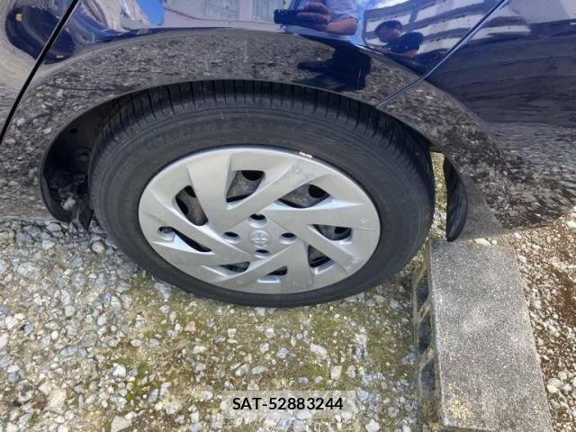 Toyota AQUA 2017-12 8685170-6