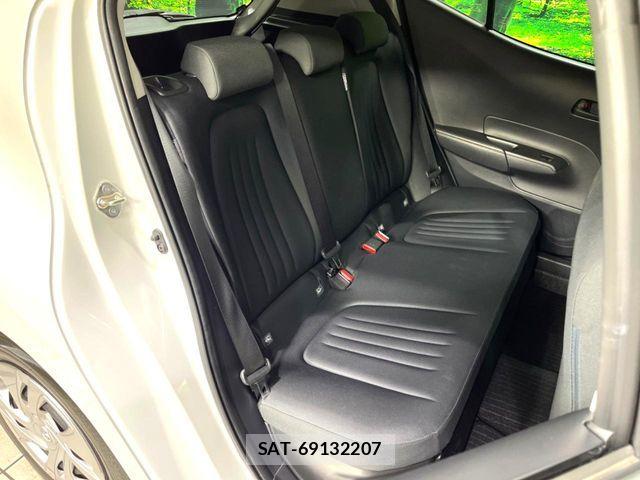 Toyota AQUA 2023-08 8685164-9