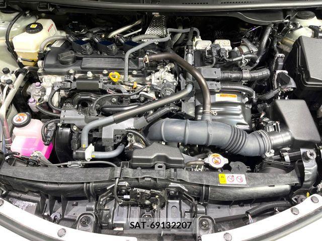 Toyota AQUA 2023-08 8685164-18