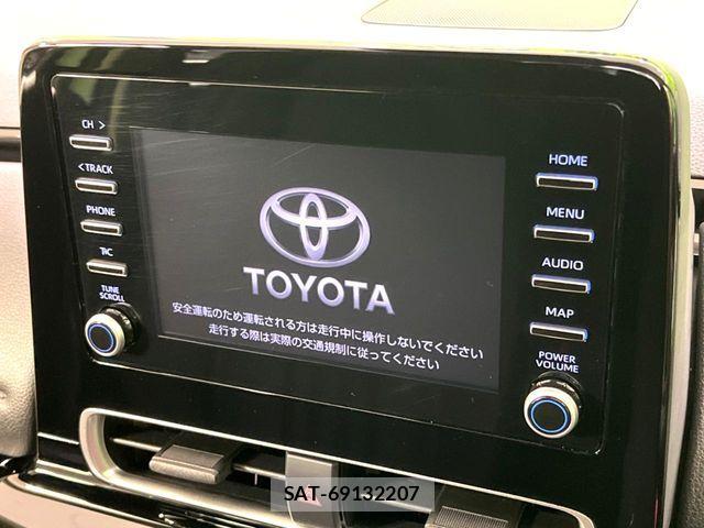 Toyota AQUA 2023-08 8685164-4