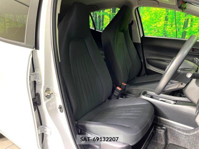 Toyota AQUA 2023-08 8685164-8