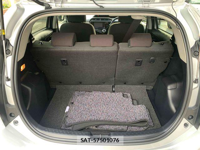 Toyota AQUA 2016-03 8740408-19