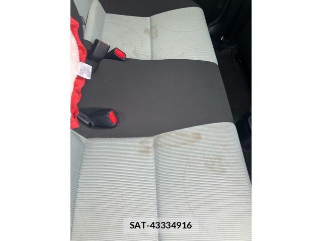 Toyota AQUA 2013-09 8740453-21