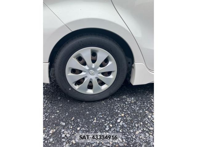 Toyota AQUA 2013-09 8740453-6