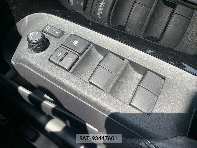 Toyota AQUA 2022-12 8740396-12