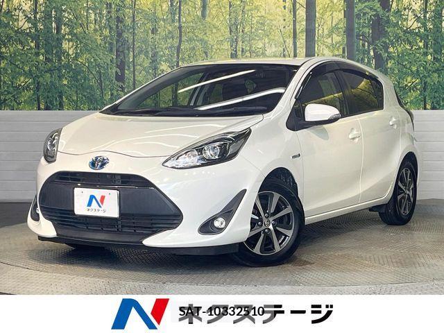 Toyota AQUA 2017-08 8740409-0