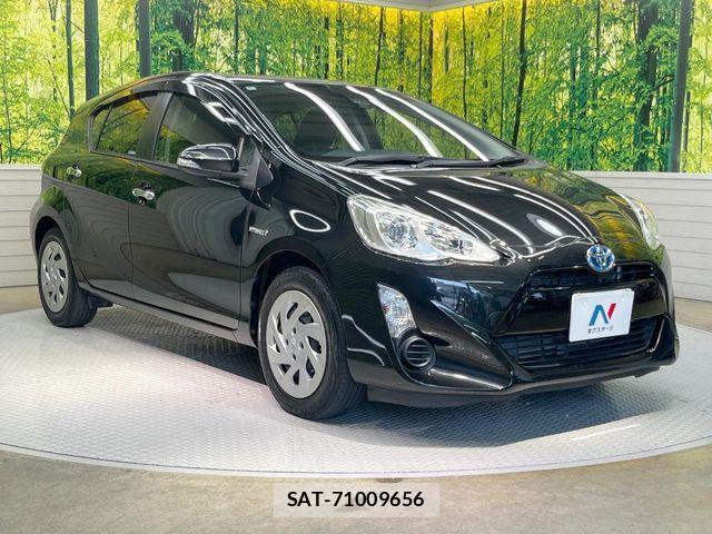 Toyota AQUA 2016-12 8740406-15