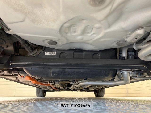 Toyota AQUA 2016-12 8740406-18