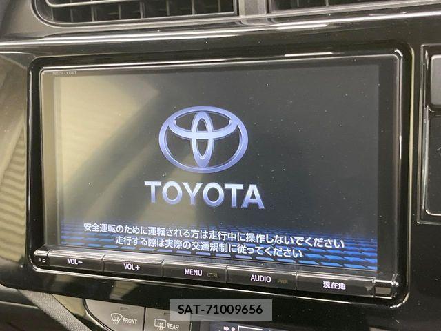 Toyota AQUA 2016-12 8740406-2