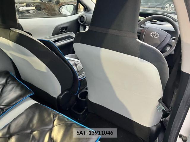 Toyota AQUA 2014-07 8740467-10