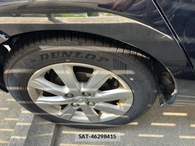 Toyota AQUA 2014-10 8740478-3