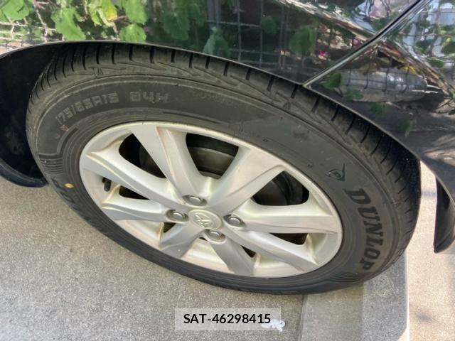 Toyota AQUA 2014-10 8740478-4