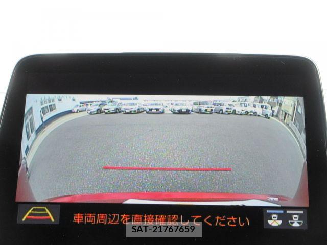 Toyota AQUA 2023-07 8740386-9