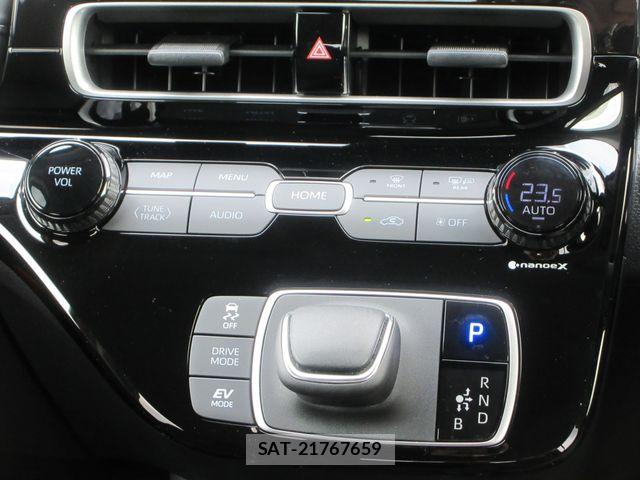 Toyota AQUA 2023-07 8740386-10