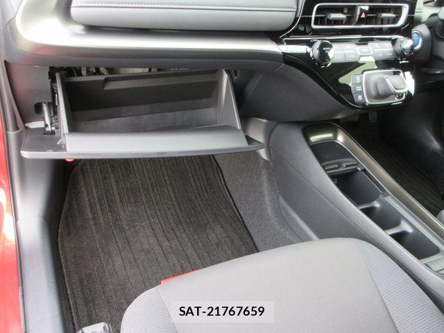 Toyota AQUA 2023-07 8740386-27