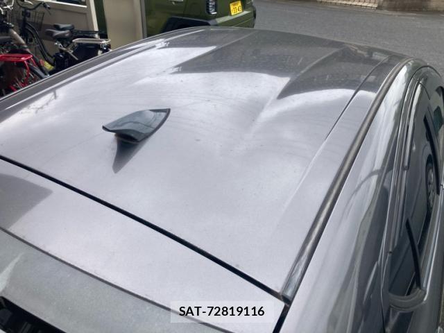 Toyota AQUA 2013-09 8740476-11