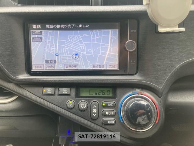 Toyota AQUA 2013-09 8740476-20