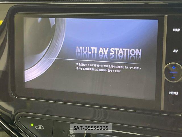 Toyota AQUA 2018-10 8740395-2
