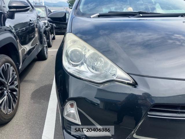 Toyota AQUA 2014-03 8740473-5