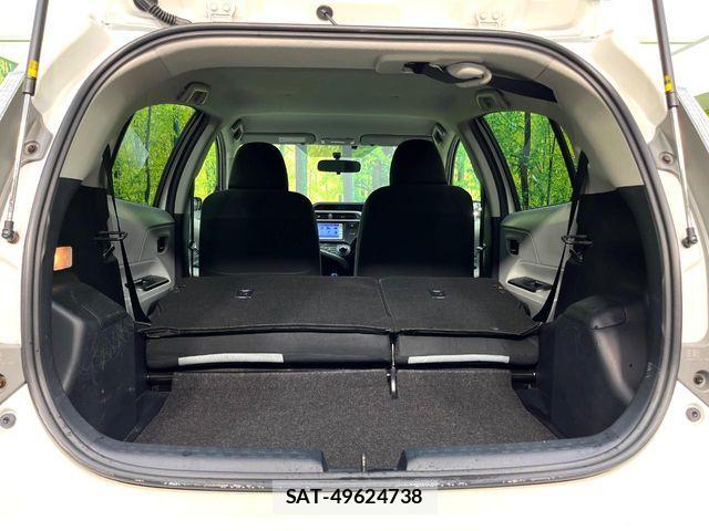 Toyota AQUA 2012-06 8740429-9